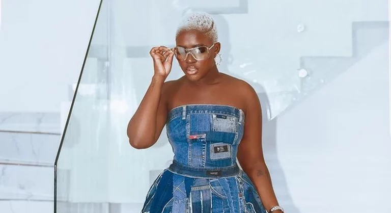 Fella Makafui Cries As Employer Allegedly Runs Away With Her GHc50k; Blocks Her On Social Media