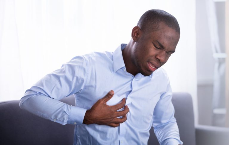 New Research Reveals That People Who Receive Low Salaries Have Higher Heart Attack Death Risk