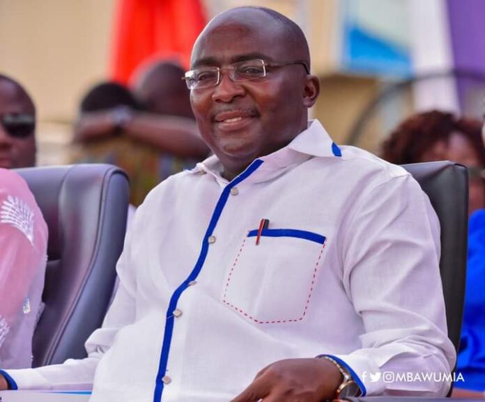 How Ghanaians Are Reacting To Bawumia's ‘One Student, One Laptop’ Promise