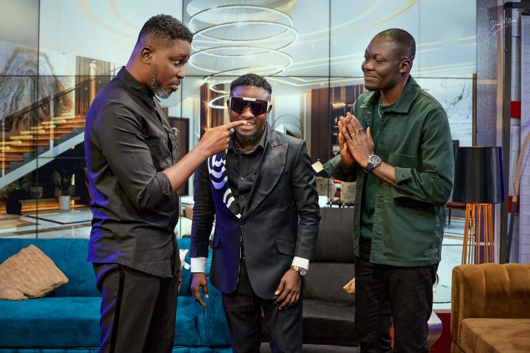 Arnold And Broda Sammy Clash On UTV; Exchange Insults On Live Show