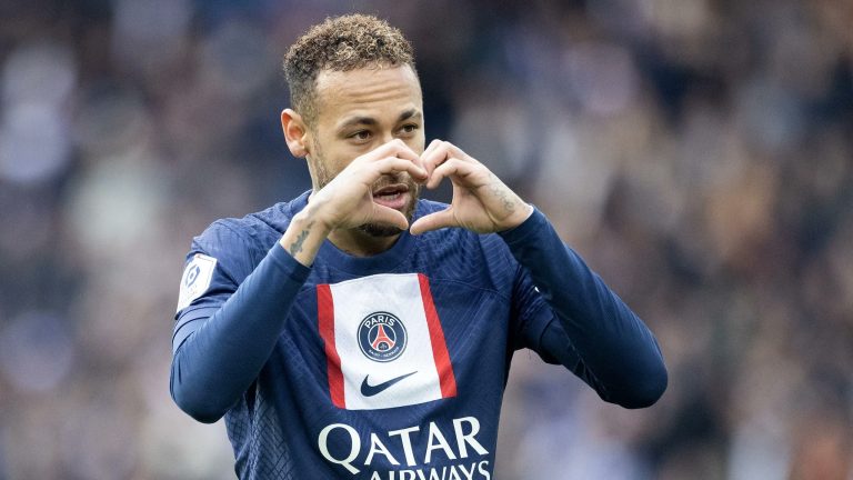 Neymar Desperate For Manchester United Move This Summer - REPORT