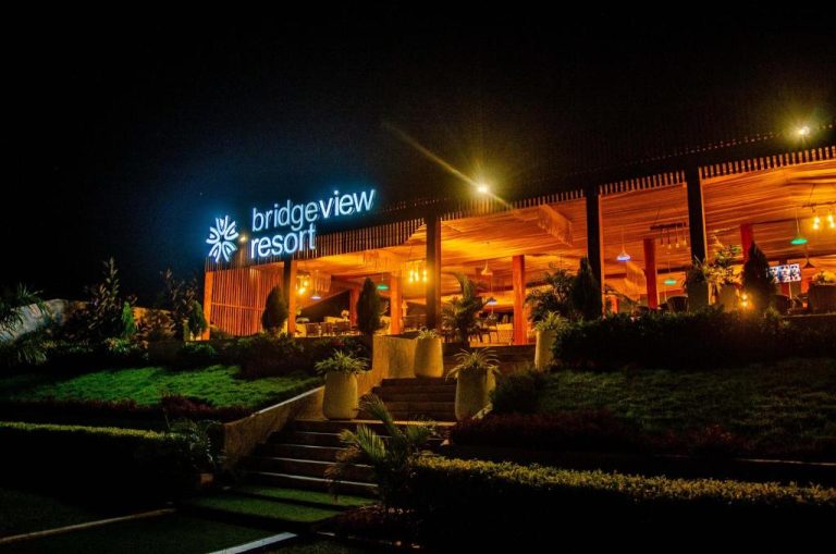 Blow-by-Blow account of how Bridgeview Resort Management, Staff Disrespected Customer