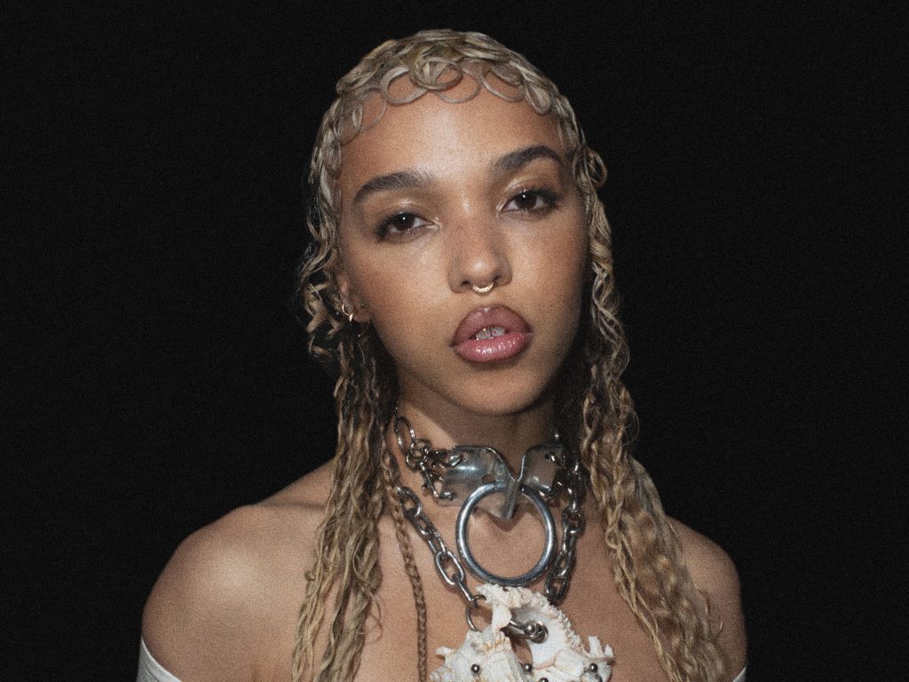 FKA Twigs' Personal Life, Siblings, Parents, Husband, Boyfriend, Kids